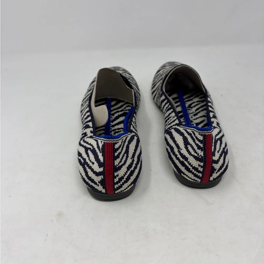 Rothy’s The Loafer Navy Cream Zebra Women’s 7 Round Toe Slip on flats. NEW